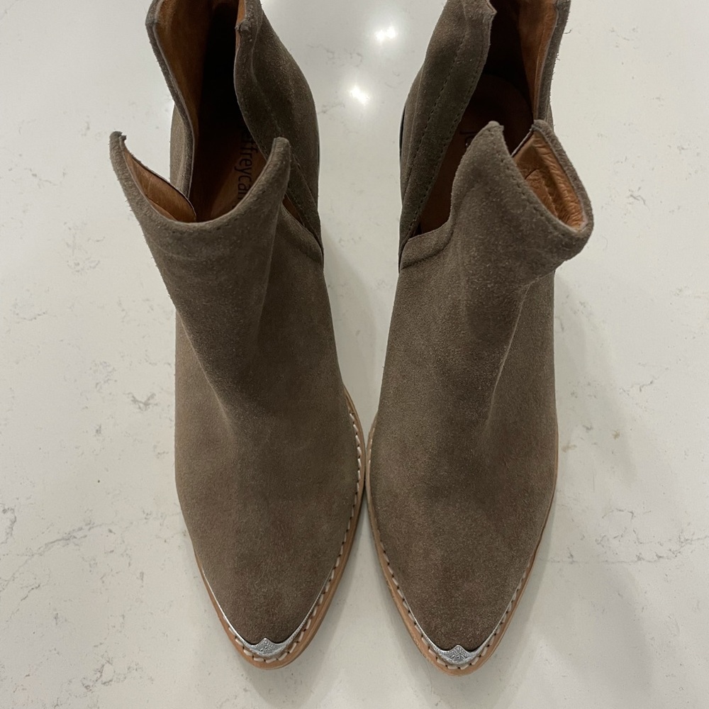 Jeffrey Campbell Cromwell bootie